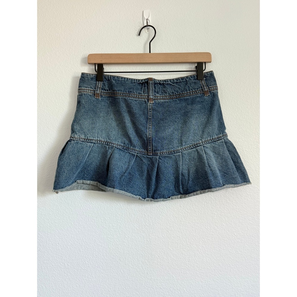 BDG Pleated Denim Mini Skirt Low Rise Blue Cotton Y2K Micro Skirt S Drop Hem - Picture 4 of 7